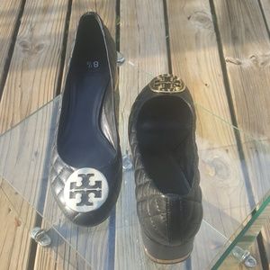 Tory Burch black quilted leather pumps